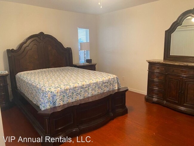 Building Photo - 3 br, 2 bath House - 1622 Cheshire Cir