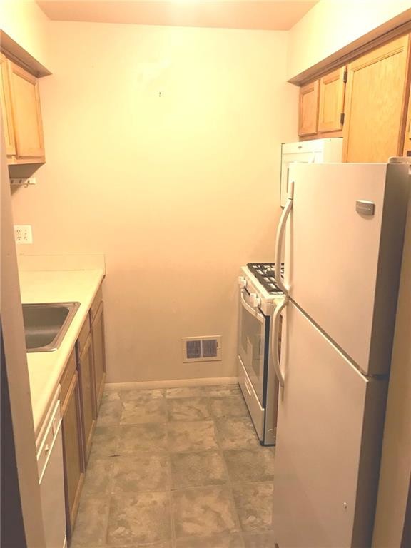 Building Photo - 35268 Terrybrook Dr