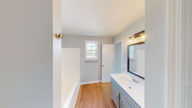 Building Photo - 123 Union St