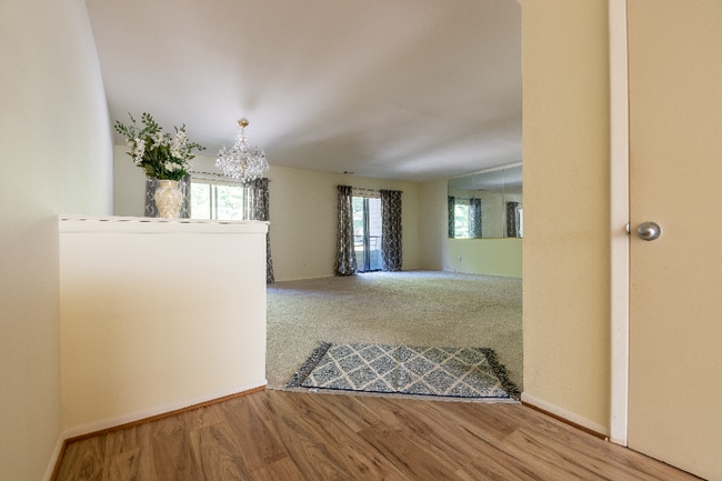 Photo - 6903 Jones View Dr Apartment