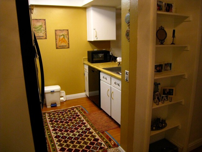Foto del edificio - Spacious 2Bd/2Ba Townhome with Loft