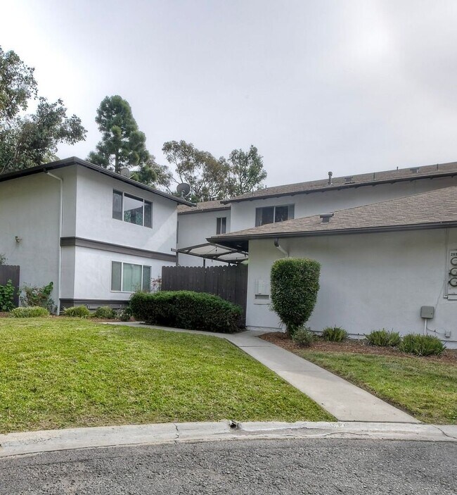 Building Photo - 2659 Via Del Prado