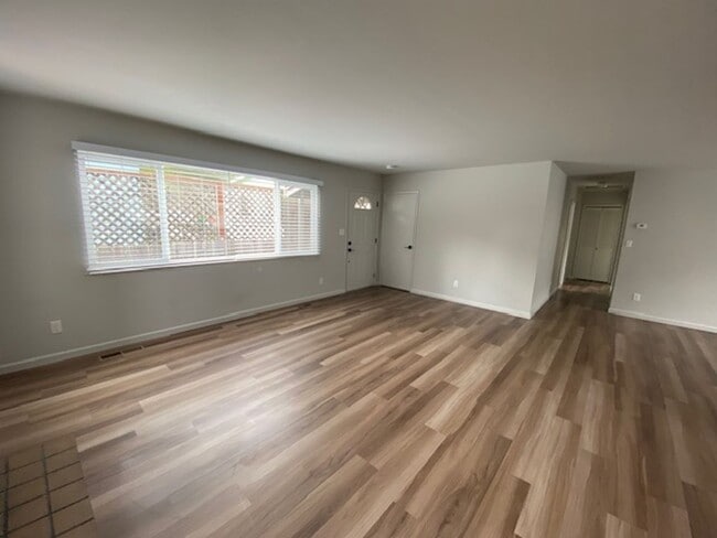 Foto del edificio - 739 Taylor St