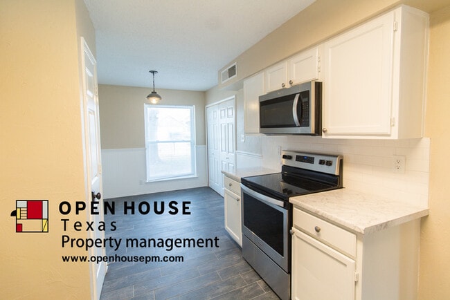 Building Photo - 5808 Fox Hunt Dr, Arlington