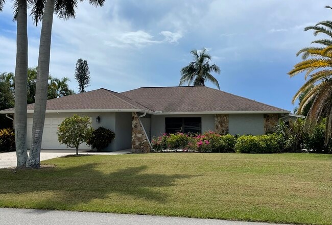 Building Photo - 2584 Longboat Dr