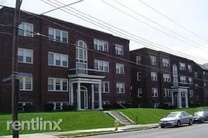 Building Photo - 2129 Wightman St