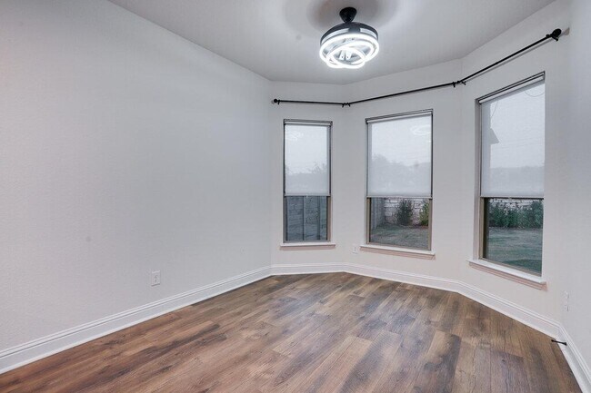 Foto del edificio - 3904 Mercer Rd