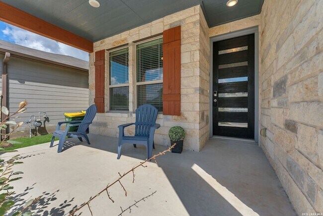 Foto del edificio - 11675 Folsom Pass