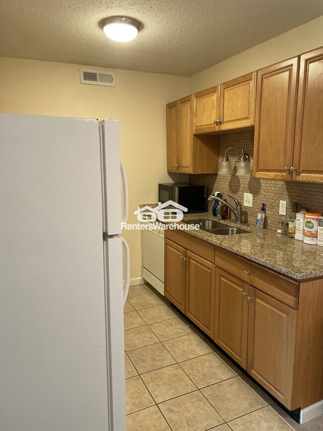 Foto del edificio - 1464 Hawks Nest Ct