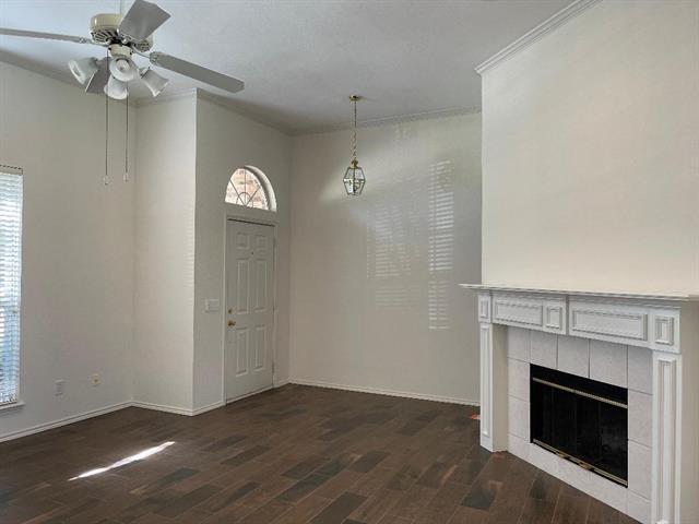 Building Photo - 10800 Red Cedar Dr