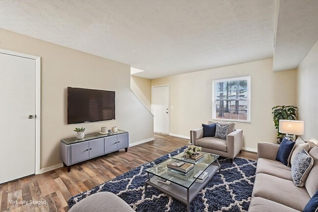 Interior Photo - Pinecrest Village