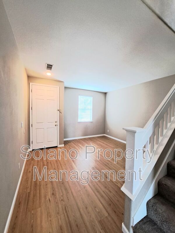 Building Photo - 5090 Napa Shore Dr