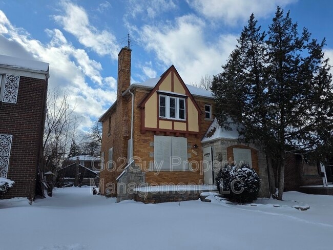 Foto del edificio - 4343 Berkshire St