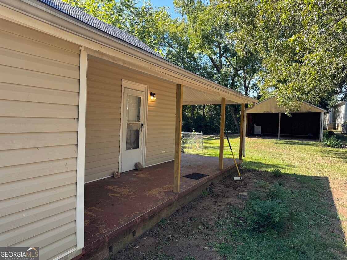 Foto del edificio - 702 Jefferson St