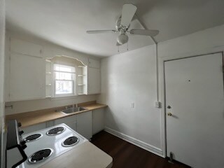 Building Photo - 324 Chandler Ave