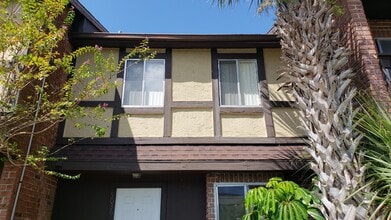 Building Photo - 5036 Downing St