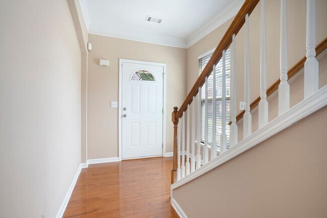 Foto del edificio - 804 Arbor Gate Ln