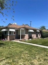 Building Photo - 1149 W Ave H-11