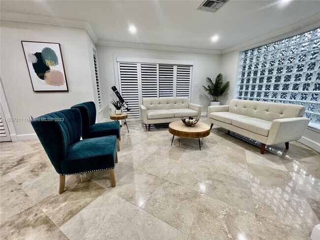 Foto del edificio - 960 NW 4th Ct