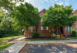 Building Photo - 148 Iron Bark Ct