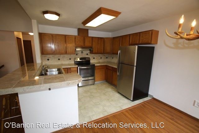 Building Photo - 3 br, 2 bath House - 3932 Roundtop Circle