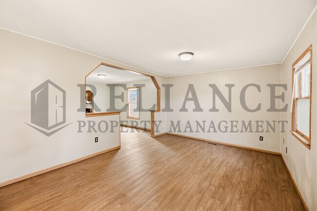 Foto del edificio - 1028 W Munnell Ave
