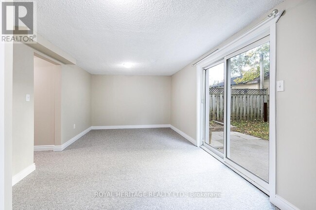 Building Photo - 520 Capilano Ct