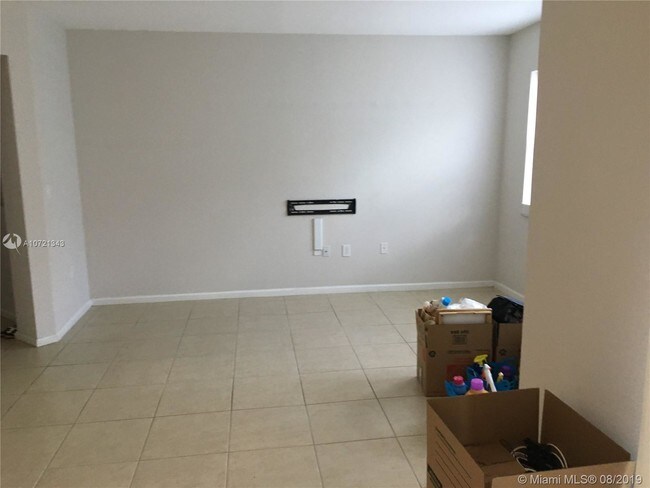 Foto del edificio - 8960 NW 97th Ave