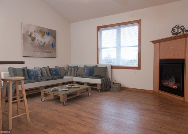 Foto del edificio - 3 br, 2 bath Townhome - 522 Lulu Ln 522