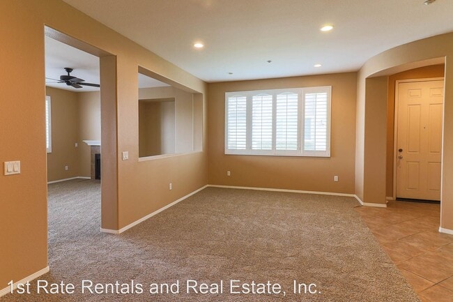 Building Photo - 3 br, 2.5 bath House - 27900 John F. Kenne...