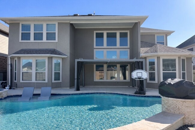 Foto del edificio - 2406 Trocadero Ln