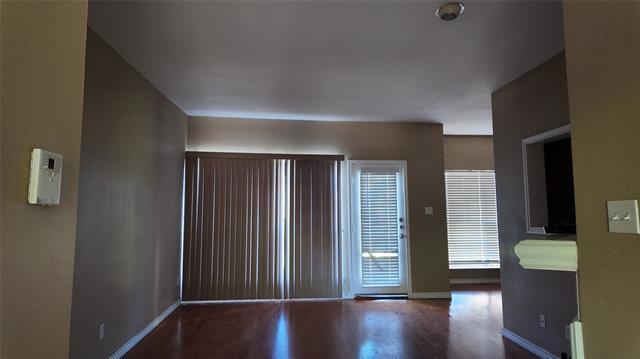 Foto del edificio - 2405 Northlake Ct