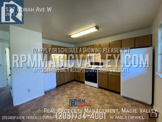 Building Photo - 2Bed 1Bath Unit in Fourplex