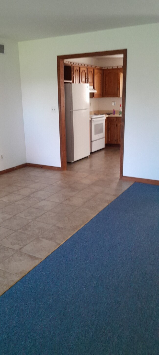 Foyer - 4300 S Lapeer Rd