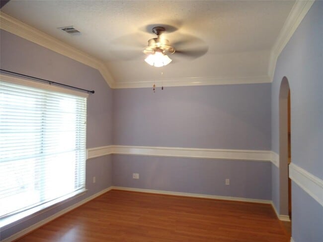 Building Photo - 5611 Eagle Sky Blvd
