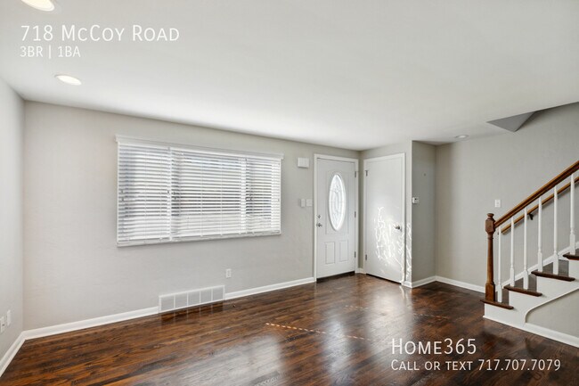 Foto del edificio - Modern and updated 3 Bedroom Home