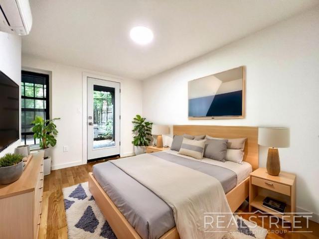 Foto del edificio - 2 bedroom in BROOKLYN NY 11221