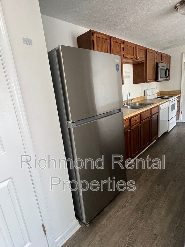 Foto del edificio - 7703 O’Donnell Court