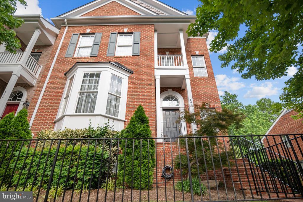 Primary Photo - 508 S Fayette St