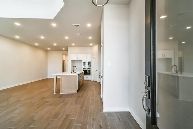 Foto del edificio - 16507 Texas Hill Country Rd