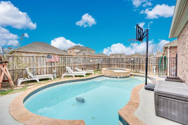 Foto del edificio - 104 Harvest Hill Ln