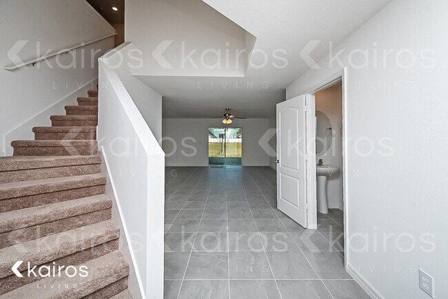 Foto del edificio - 8456 Indian Laurel Ln