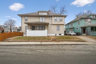 Building Photo - 636 E 34th St