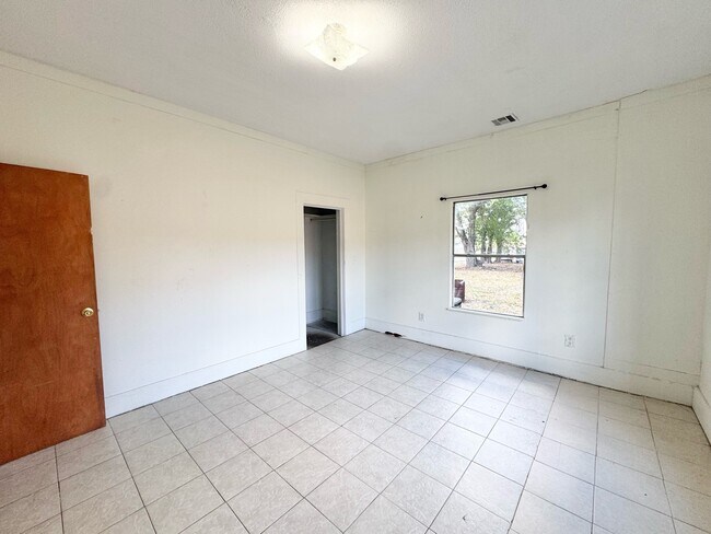 Foto del edificio - 121 SW 3rd St