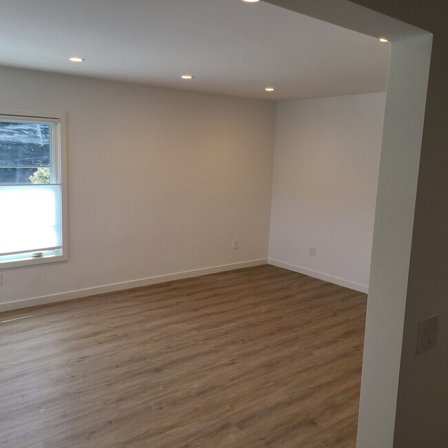 Great Room - 102 Carmel St