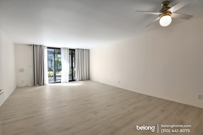 Building Photo - 7777 W 91st St