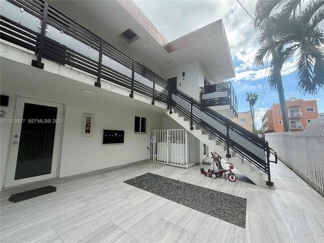 Foto del edificio - 1629 SW 3rd St