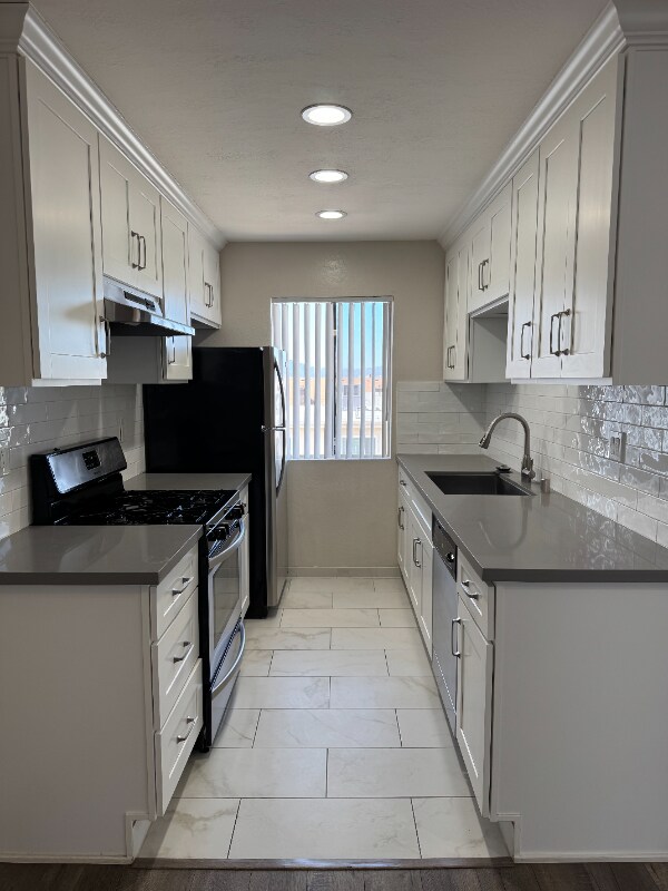 Foto principal - 700 E Cedar Ave