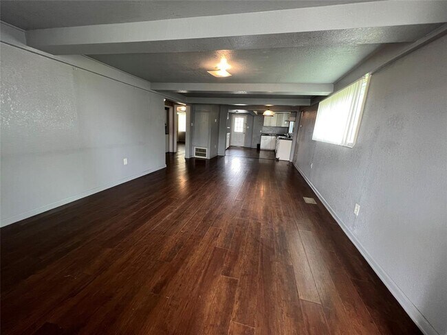 Foto del edificio - 2117 Grover Ave