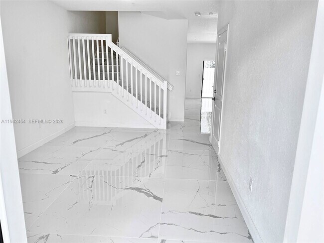 Foto del edificio - 15903 SW 2nd Pl